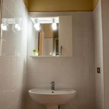 Tuscany Country *